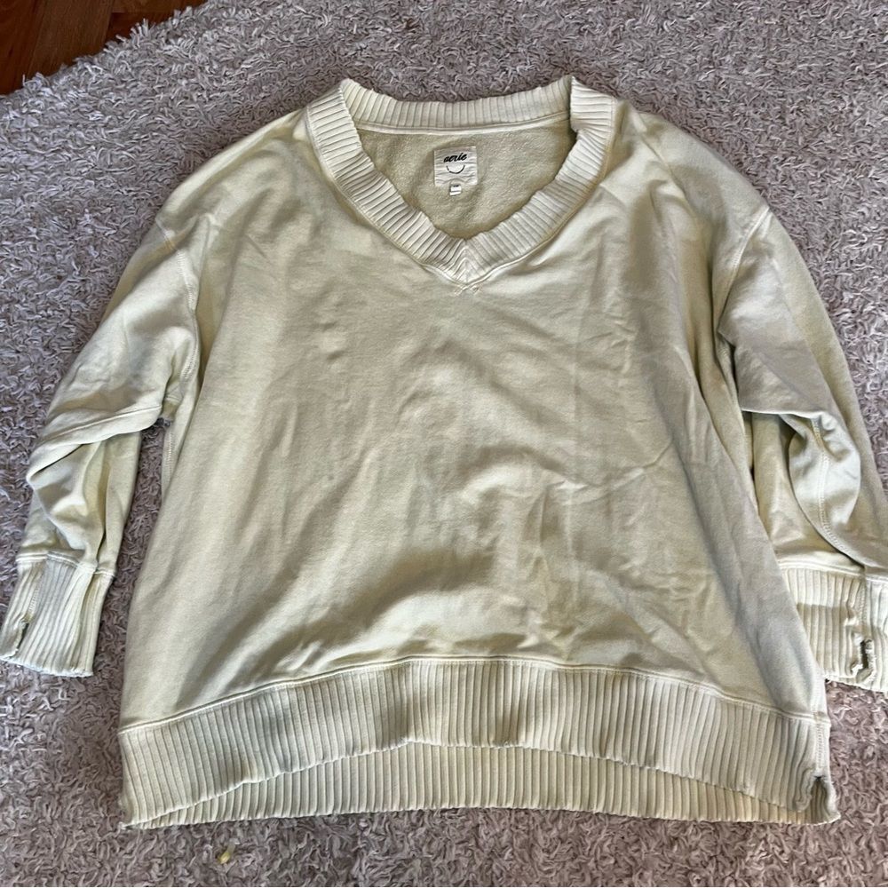 Aerie V neck crewneck sweater size large